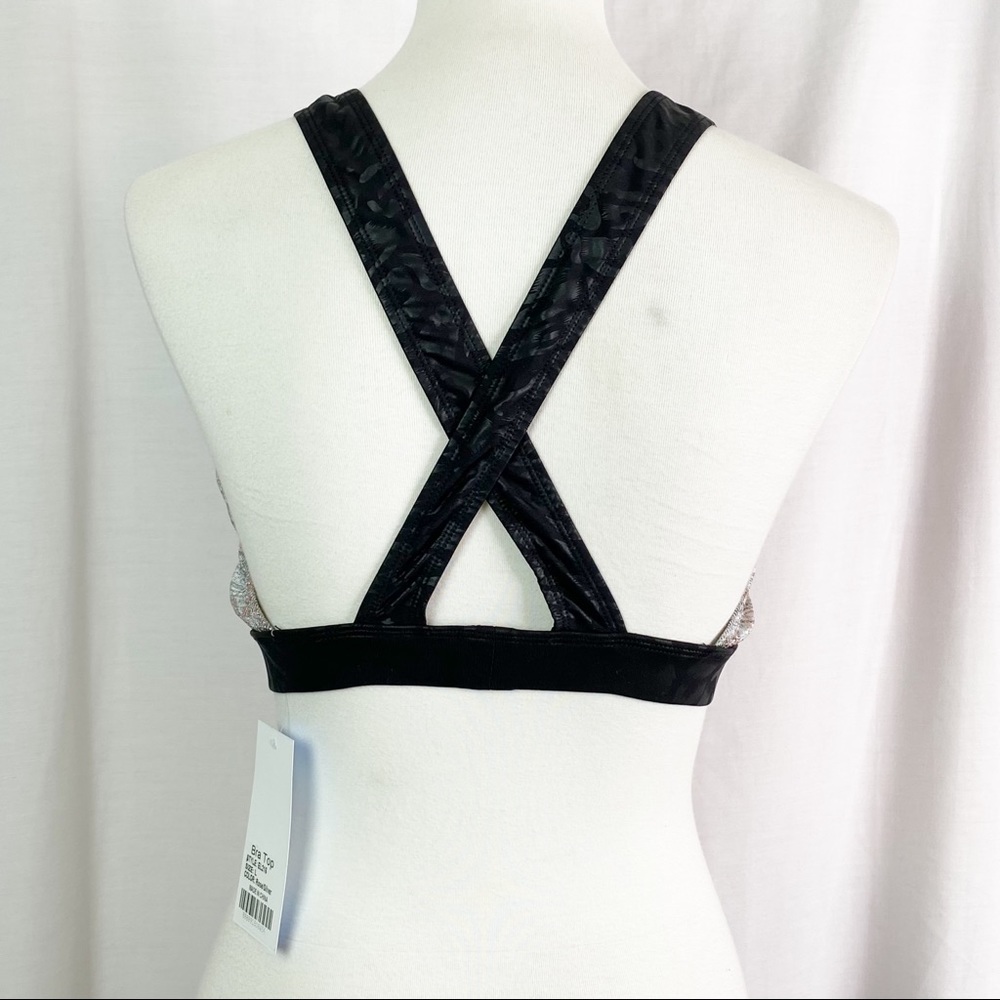 Double Platinum Performance "Flexx" Crisscross Ta… - image 6